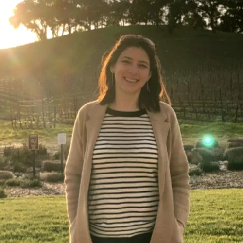 Headshot of Cecilia Canales, MD, MPH